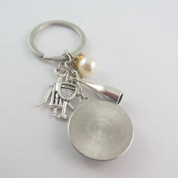 Wine Keychain Wine Glass Lover Gift for Woman or Girl Fun Wine Lover Key Ring - Picture 4 of 4